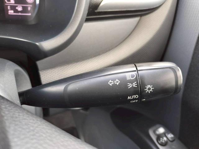 ソリオバンディット ＤＪＥ　レーダーブレーキサポートＩＩ／両側電動スライドドア／衝突軽減ブレーキ／Ｓｔｒａｄａナビ／クルーズコントロール／ＥＴＣ／オートエアコン／スマートキー／フォグランプ／フルセグテレビ／ラジオ／ＣＤ（32枚目）