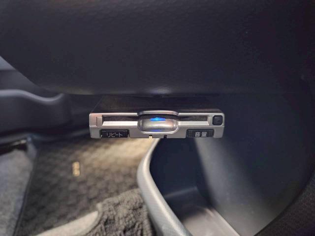 ソリオバンディット ＤＪＥ　レーダーブレーキサポートＩＩ／両側電動スライドドア／衝突軽減ブレーキ／Ｓｔｒａｄａナビ／クルーズコントロール／ＥＴＣ／オートエアコン／スマートキー／フォグランプ／フルセグテレビ／ラジオ／ＣＤ（37枚目）