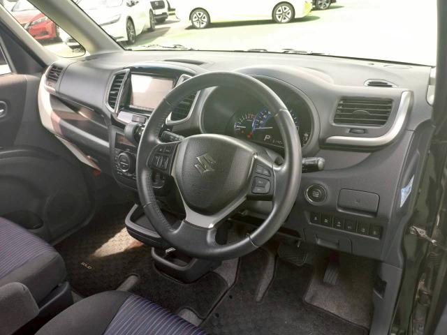 ソリオバンディット ＤＪＥ　レーダーブレーキサポートＩＩ／両側電動スライドドア／衝突軽減ブレーキ／Ｓｔｒａｄａナビ／クルーズコントロール／ＥＴＣ／オートエアコン／スマートキー／フォグランプ／フルセグテレビ／ラジオ／ＣＤ（44枚目）