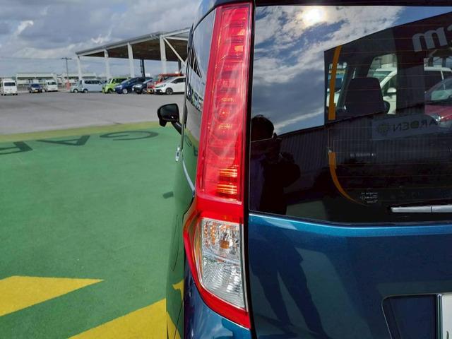 ルーミー X パワースライドドア/スマートキー/CDチューナー/ラジオ/AUX/エアコン/アイドリングストップ/オートライト/シートアレンジ/手すり/パワーウインドウ(23枚目)