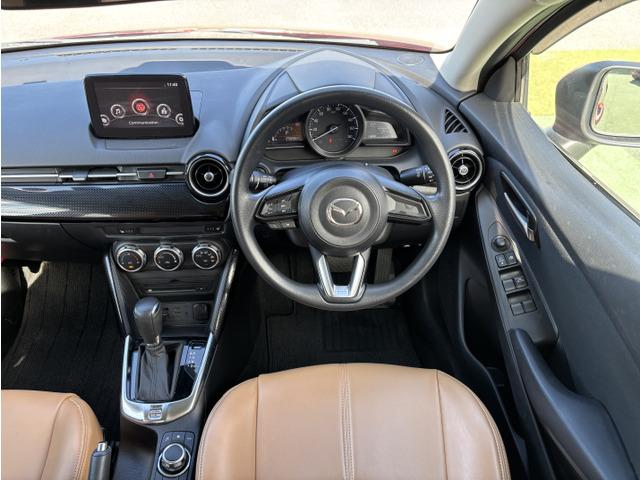 デミオ 13S SCBS/BSM/マツダコネクトナビ/スマートキー/フルセグテレビ/Bluetooth/オートライト/LEDヘッドライト/シートヒーター/ミッションモード付/オートエアコン/ワンオーナー(26枚目)