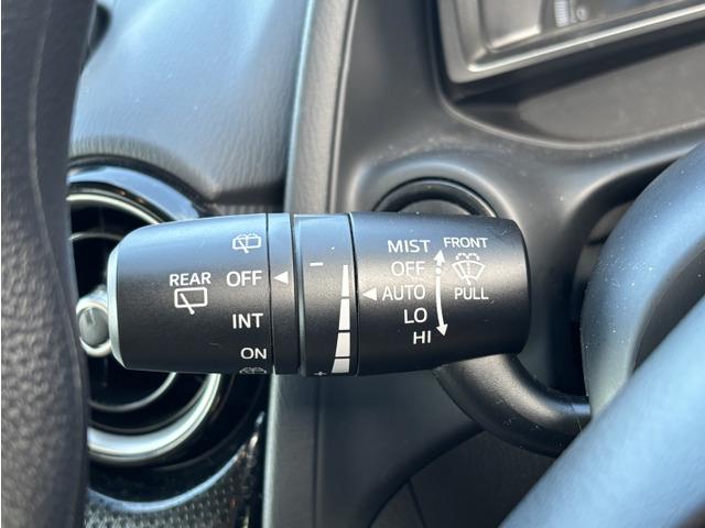 デミオ 13S SCBS/BSM/マツダコネクトナビ/スマートキー/フルセグテレビ/Bluetooth/オートライト/LEDヘッドライト/シートヒーター/ミッションモード付/オートエアコン/ワンオーナー(29枚目)