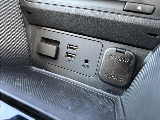 デミオ 13S SCBS/BSM/マツダコネクトナビ/スマートキー/フルセグテレビ/Bluetooth/オートライト/LEDヘッドライト/シートヒーター/ミッションモード付/オートエアコン/ワンオーナー(43枚目)