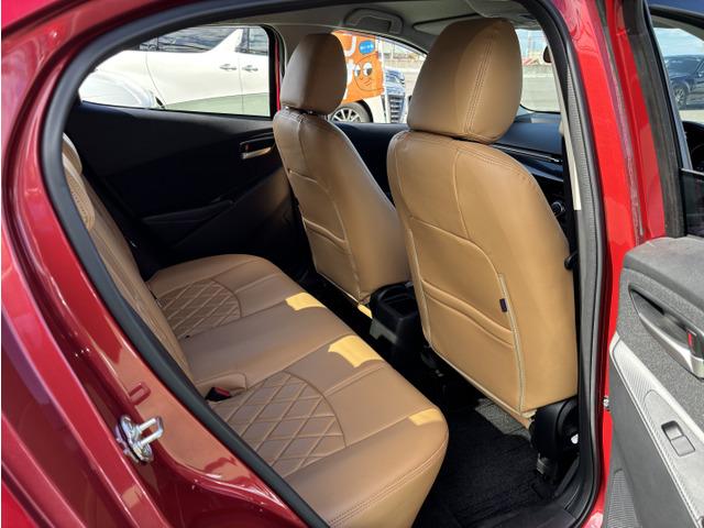 デミオ 13S SCBS/BSM/マツダコネクトナビ/スマートキー/フルセグテレビ/Bluetooth/オートライト/LEDヘッドライト/シートヒーター/ミッションモード付/オートエアコン/ワンオーナー(55枚目)