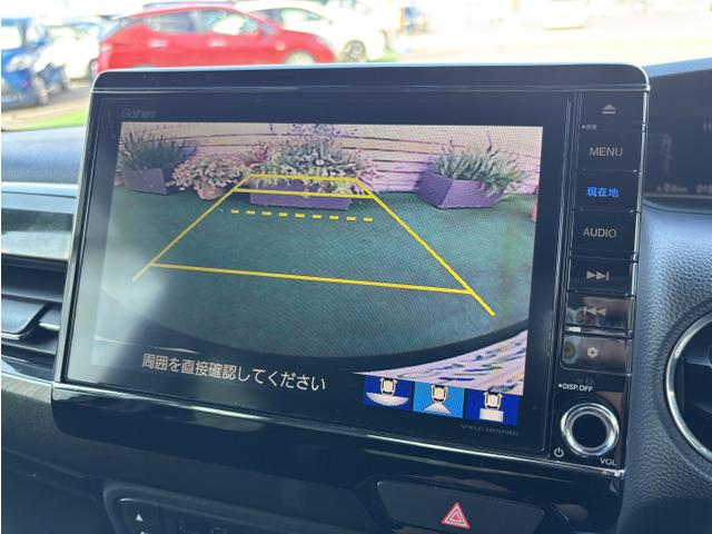 N-BOXカスタム G・Lホンダセンシング 両側電動スライドドア/純正Gathers8型ナビ/バックカメラ/スマートキー/フルセグテレビ/LEDヘッドライト/オートライト/ETC/Bluetooth/ボンネット・ルーフ ラプター塗装(11枚目)