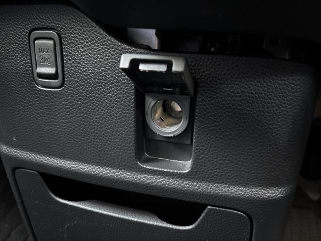 N-BOXカスタム G・Lホンダセンシング 両側電動スライドドア/純正Gathers8型ナビ/バックカメラ/スマートキー/フルセグテレビ/LEDヘッドライト/オートライト/ETC/Bluetooth/ボンネット・ルーフ ラプター塗装(48枚目)