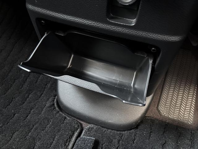 N-BOXカスタム G・Lホンダセンシング 両側電動スライドドア/純正Gathers8型ナビ/バックカメラ/スマートキー/フルセグテレビ/LEDヘッドライト/オートライト/ETC/Bluetooth/ボンネット・ルーフ ラプター塗装(49枚目)