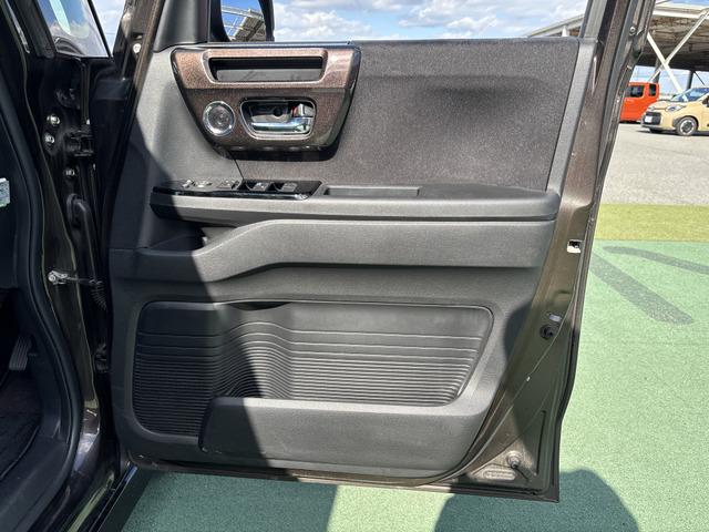 N-BOXカスタム G・Lホンダセンシング 両側電動スライドドア/純正Gathers8型ナビ/バックカメラ/スマートキー/フルセグテレビ/LEDヘッドライト/オートライト/ETC/Bluetooth/ボンネット・ルーフ ラプター塗装(52枚目)