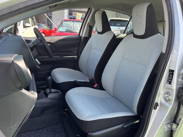 アクア L トヨタセーフティセンス/純正ナビ/バックカメラ/TV/キーレス/ETC/オートハイビーム/Bluetooth接続/電格ミラー/パワーウィンドウ/DVD再生/パワーステアリング(52枚目)