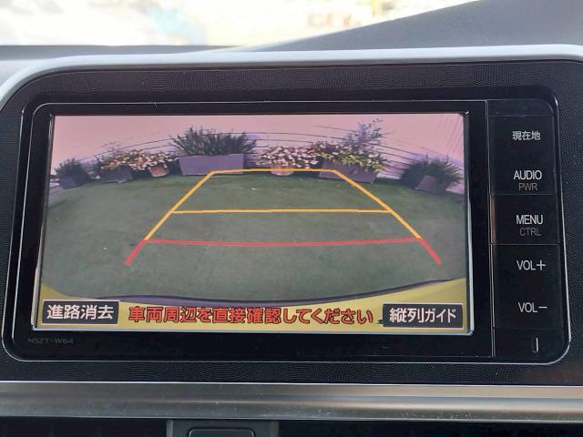 シエンタ Ｇ　両側電動スライドドア／スマートキー／純正ナビ／バックカメラ／アイドリングストップ／ＥＴＣ／テレビ／Ｂｌｕｅｔｏｏｔｈ／シートヒーター／オートエアコン／７人乗／（9枚目）