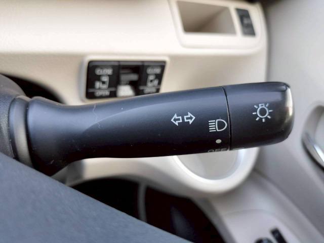 シエンタ Ｇ　両側電動スライドドア／スマートキー／純正ナビ／バックカメラ／アイドリングストップ／ＥＴＣ／テレビ／Ｂｌｕｅｔｏｏｔｈ／シートヒーター／オートエアコン／７人乗／（37枚目）