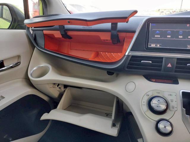 シエンタ Ｇ　両側電動スライドドア／スマートキー／純正ナビ／バックカメラ／アイドリングストップ／ＥＴＣ／テレビ／Ｂｌｕｅｔｏｏｔｈ／シートヒーター／オートエアコン／７人乗／（49枚目）