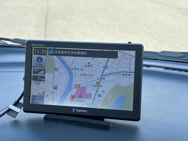 ｅＫワゴン Ｇ　バックカメラ／ポータブルナビ／デジタルインナーミラー／キーレス／スマートキー／プッシュスタート／アイドリングストップ／純正オーディオ／純正アルミホイール／ＣＤ（35枚目）