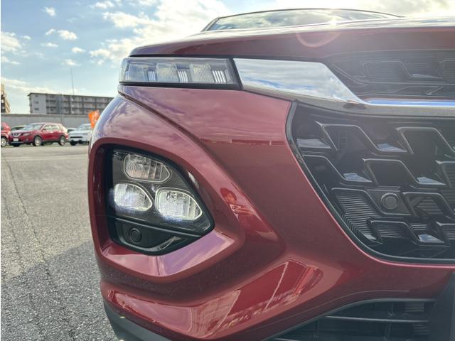 フロンクス ベースグレード　スズキセーフティサポート／純正９インチナビ／全方位カメラ／パドルシフト／ＬＥＤヘッドライト／ハーフレザーシート／ワイヤレス充電器付き／Ｆ席シートヒーター／純正ＡＷ／プッシュスタート／スマートキー（18枚目）