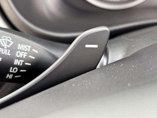 フロンクス ベースグレード　スズキセーフティサポート／純正９インチナビ／全方位カメラ／パドルシフト／ＬＥＤヘッドライト／ハーフレザーシート／ワイヤレス充電器付き／Ｆ席シートヒーター／純正ＡＷ／プッシュスタート／スマートキー（32枚目）