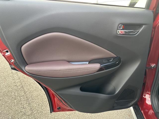 フロンクス ベースグレード　スズキセーフティサポート／純正９インチナビ／全方位カメラ／パドルシフト／ＬＥＤヘッドライト／ハーフレザーシート／ワイヤレス充電器付き／Ｆ席シートヒーター／純正ＡＷ／プッシュスタート／スマートキー（62枚目）