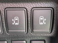 当店は自動車保険も取り扱いしております。保険内容の見直しなどもお気軽にご相談下さい 6