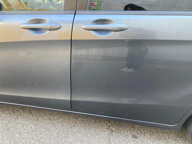 フリード Ｇ　ハイウェイエディション　タイヤ４本新品　フリップダウンモニター　ナビ　バックカメラ　ＥＴＣ　前後ドライブレコーダー　キーレス　片側パワースライドドア　７人乗り（34枚目）