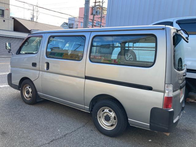 キャラバン 　８人乗り　タイヤ４本新品　ヘッドライト新品交換済（令和６年）　ナビ　ＴＶ　ＥＴＣ　運転席パワーウインドウ（13枚目）