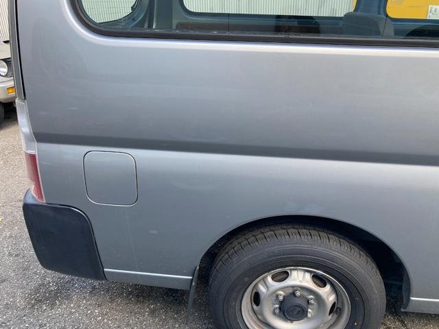 キャラバン 　８人乗り　タイヤ４本新品　ヘッドライト新品交換済（令和６年）　ナビ　ＴＶ　ＥＴＣ　運転席パワーウインドウ（26枚目）