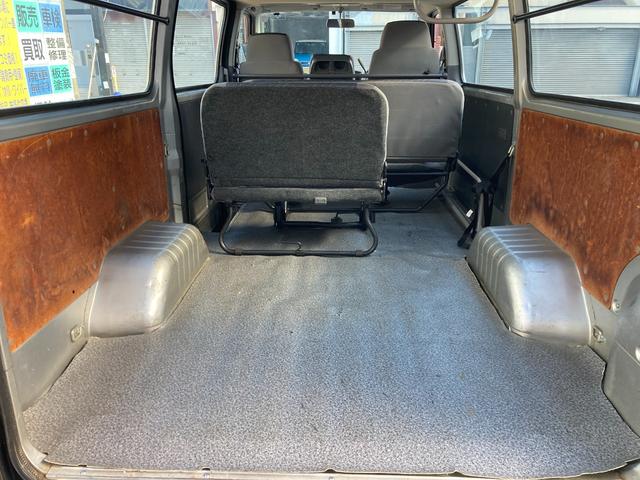 キャラバン 　８人乗り　タイヤ４本新品　ヘッドライト新品交換済（令和６年）　ナビ　ＴＶ　ＥＴＣ　運転席パワーウインドウ（64枚目）