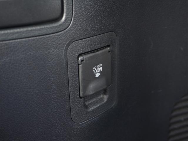 ランドクルーザー ＺＸ　黒革シート　サンルーフ　フリップダウンモニター　ドラレコ　ＥＴＣ　Ｅｑｕｉｐ２４インチアルミホイール電動シート　ナビ　全方位カメラ　シートヒーター＆エアコン　クルコン　電動リアゲート　８人乗り（34枚目）