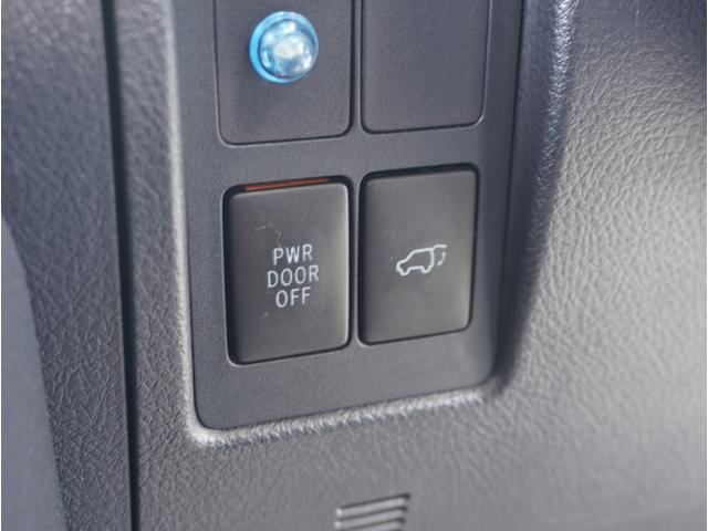 ランドクルーザー ＺＸ　黒革シート　サンルーフ　フリップダウンモニター　ドラレコ　ＥＴＣ　Ｅｑｕｉｐ２４インチアルミホイール電動シート　ナビ　全方位カメラ　シートヒーター＆エアコン　クルコン　電動リアゲート　８人乗り（55枚目）