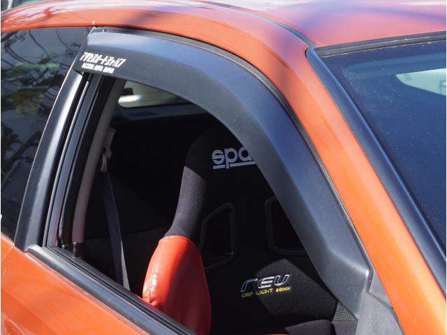 シビック タイプR フルラッピング RAYS te37SL DIREZZA z3 スパルコフルバケ 車高調 ASRサブフレーム 調整式アッパーアーム メッシュブレーキホース プロジェクトマイクロパッド 社外エアクリ(7枚目)