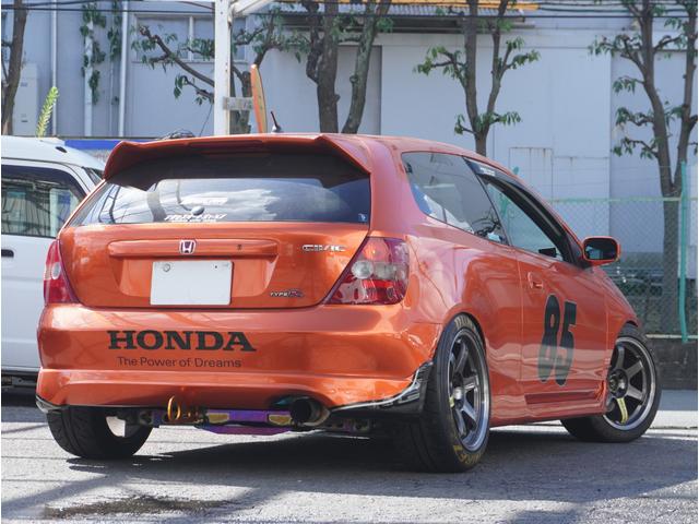 シビック タイプR フルラッピング RAYS te37SL DIREZZA z3 スパルコフルバケ 車高調 ASRサブフレーム 調整式アッパーアーム メッシュブレーキホース プロジェクトマイクロパッド 社外エアクリ(14枚目)