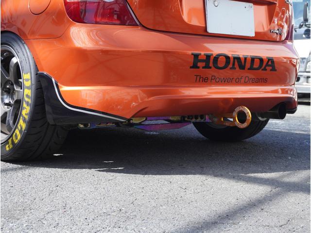 シビック タイプR フルラッピング RAYS te37SL DIREZZA z3 スパルコフルバケ 車高調 ASRサブフレーム 調整式アッパーアーム メッシュブレーキホース プロジェクトマイクロパッド 社外エアクリ(21枚目)