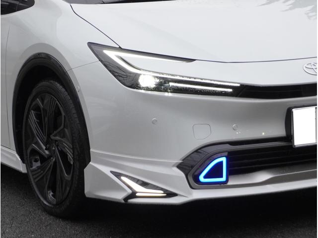 プリウス Ｚ　プラグインハイブリッド　太陽光ソーラー　ＥＶ発充給電ルーフシステム　モデリスタフルエアロ＆ホイール　１２．３型ディスプレイ　全周囲カメラＤインナーミラー　ＢＳＭ　ワイヤレス充電器　パワーバックドア（3枚目）