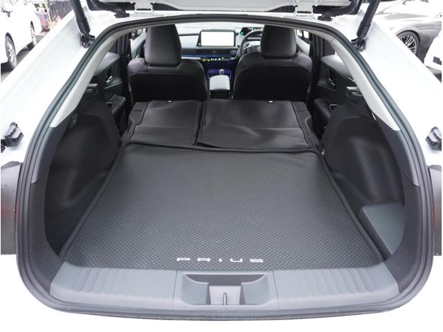 プリウス Ｚ　プラグインハイブリッド　太陽光ソーラー　ＥＶ発充給電ルーフシステム　モデリスタフルエアロ＆ホイール　１２．３型ディスプレイ　全周囲カメラＤインナーミラー　ＢＳＭ　ワイヤレス充電器　パワーバックドア（35枚目）