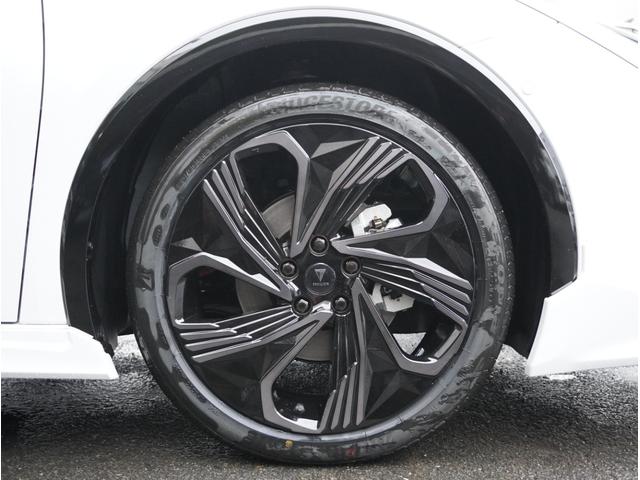 プリウス Ｚ　プラグインハイブリッド　太陽光ソーラー　ＥＶ発充給電ルーフシステム　モデリスタフルエアロ＆ホイール　１２．３型ディスプレイ　全周囲カメラＤインナーミラー　ＢＳＭ　ワイヤレス充電器　パワーバックドア（76枚目）