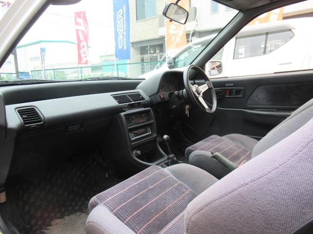 シビック ＳｉＲＩＩ　ＶＴＥＣ　Ｂ１６Ａ　５速ＭＴ　新品Ｆガラス　フル内装　ゼロファイター車高調　マフラー　サンルーフ　ブレーキＯ／Ｈ済　悪っ羽　ＳＳＲタイプＸ１５インチ　新品タイヤ　Ｔベルト交換済　新品ＦＲＰボンネット（22枚目）