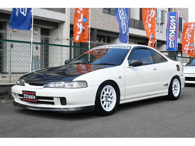 インテグラ タイプＲ　ＶＴＥＣ　Ｂ１８Ｃ　５ＭＴ　フル内装・エアコン・パワステ付　ヘッドカバー交換　車高調　ＬＳＤ　ゼロファイター１５インチＡＷ・マフラー　カーボンボンネット・リップ　クスコＧＴウイング　ＢＴナビ　Ｂカメラ（12枚目）