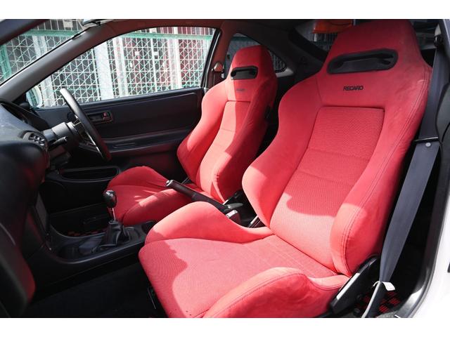 インテグラ タイプＲ　ＶＴＥＣ　Ｂ１８Ｃ　５ＭＴ　フル内装・エアコン・パワステ付　ヘッドカバー交換　車高調　ＬＳＤ　ゼロファイター１５インチＡＷ・マフラー　カーボンボンネット・リップ　クスコＧＴウイング　ＢＴナビ　Ｂカメラ（18枚目）