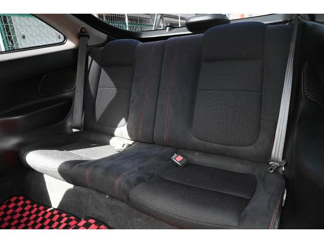 インテグラ タイプＲ　ＶＴＥＣ　Ｂ１８Ｃ　５ＭＴ　フル内装・エアコン・パワステ付　ヘッドカバー交換　車高調　ＬＳＤ　ゼロファイター１５インチＡＷ・マフラー　カーボンボンネット・リップ　クスコＧＴウイング　ＢＴナビ　Ｂカメラ（23枚目）