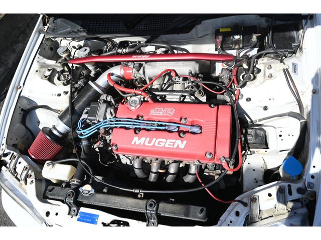 シビック ＳｉＲ　ＶＴＥＣ　Ｂ１６Ａ　５ＭＴ　２名公認　新品ＲＧ車高調　エンケイ１５インチＡＷ　３点式ロールケージ　ＬＳＤ　無限ヘッドカバー　零１０００チャンバー　全面ラジエター　フジツボエキマニ　５ＺＩＧＥＮマフラー（7枚目）