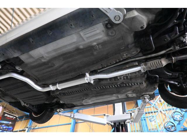 シビック ＳｉＲ　ＶＴＥＣ　Ｂ１６Ａ　５ＭＴ　２名公認　新品ＲＧ車高調　エンケイ１５インチＡＷ　３点式ロールケージ　ＬＳＤ　無限ヘッドカバー　零１０００チャンバー　全面ラジエター　フジツボエキマニ　５ＺＩＧＥＮマフラー（12枚目）