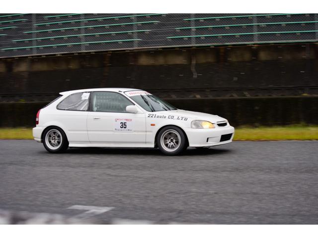 シビック SiR ホンダワンメイクレース サーキットフェスタ2025 テンロク ラジアルクラス チャンピオンカー 書類あり レースカーだけど車検取得できる仕様なんです。(5枚目)