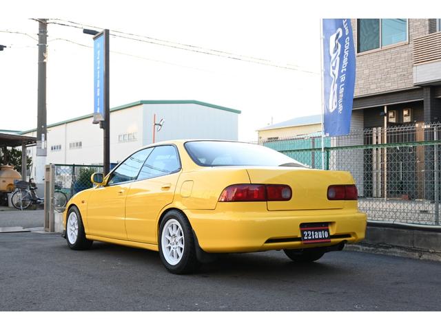 インテグラ タイプR DB8 98スペック VTEC B18C 5MT 新品ゼロファイターラバウル15インチAW 新品TOYOR1R ゼロファイター車高調 カーボンリップ 社外エキマニ モモステ ケンウッドBTオーディオ(5枚目)