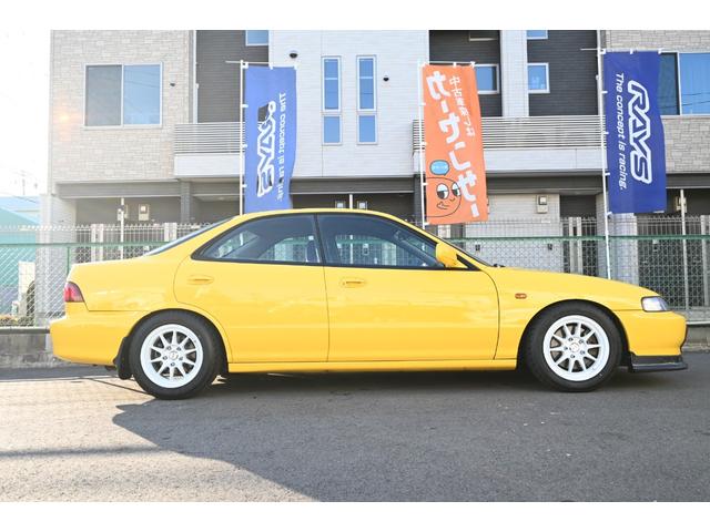 インテグラ タイプR DB8 98スペック VTEC B18C 5MT 新品ゼロファイターラバウル15インチAW 新品TOYOR1R ゼロファイター車高調 カーボンリップ 社外エキマニ モモステ ケンウッドBTオーディオ(23枚目)