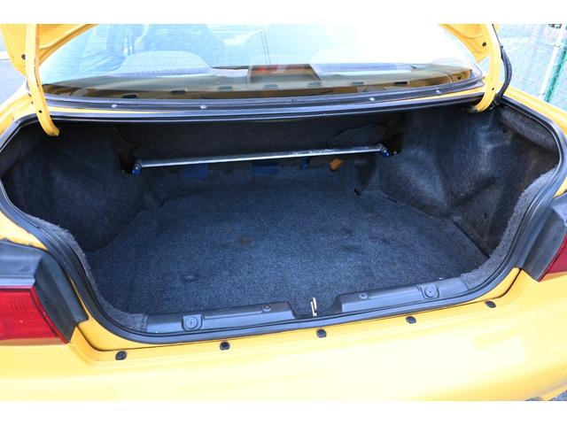 インテグラ タイプR DB8 98スペック VTEC B18C 5MT 新品ゼロファイターラバウル15インチAW 新品TOYOR1R ゼロファイター車高調 カーボンリップ 社外エキマニ モモステ ケンウッドBTオーディオ(24枚目)