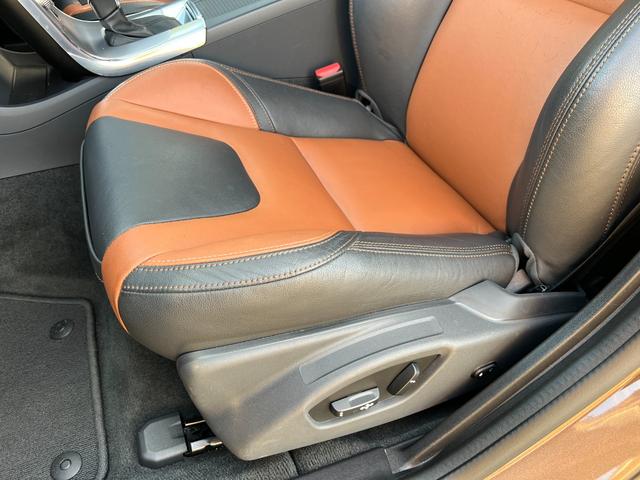 Ｖ６０ クロスカントリー　Ｔ５　ＡＷＤ　ＳＥ　パドルシフト　革シート　純正ＨＤＤナビ　ＴＶ　Ｂｌｕｅｔｏｏｔｈ　シートヒータ　電動シート　バックカメラ　キーレス　ＥＴＣ　１８インチ純正アルミ　オートクルーズコントロール　禁煙車（27枚目）