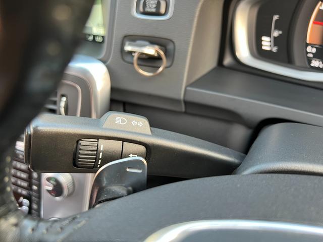 Ｖ６０ クロスカントリー　Ｔ５　ＡＷＤ　ＳＥ　パドルシフト　革シート　純正ＨＤＤナビ　ＴＶ　Ｂｌｕｅｔｏｏｔｈ　シートヒータ　電動シート　バックカメラ　キーレス　ＥＴＣ　１８インチ純正アルミ　オートクルーズコントロール　禁煙車（44枚目）
