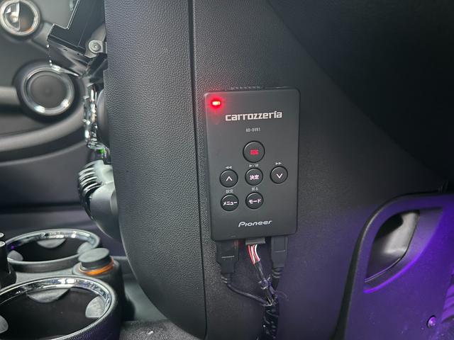 ＭＩＮＩ クーパー　プッシュスタート　社外ナビ　ＴＶ　バックカメラ　Ｂｌｕｅｔｏｏｔｈ　ドライブレコーダー　革巻きステアリング　オートエアコン　ＥＴＣ　社外マフラー　社外Ｒスポイラー　社外１７インチアルミホイール（45枚目）