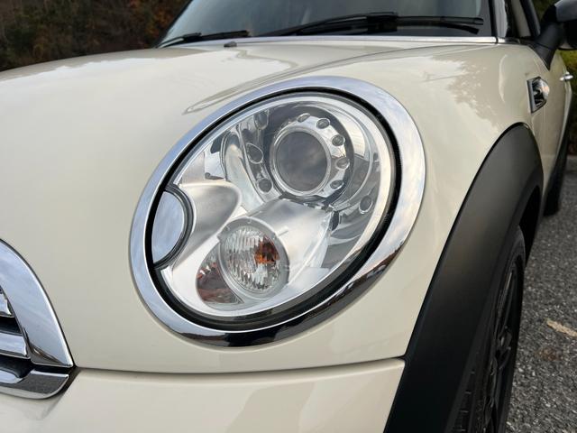 ＭＩＮＩ クーパー　プッシュスタート　ブラックルーフツートン　純正ＣＤプレイアー　オートエアコン　キーレス　ドライブレコーダー　黒色１７インチ純正アルミホイール　禁煙車（40枚目）