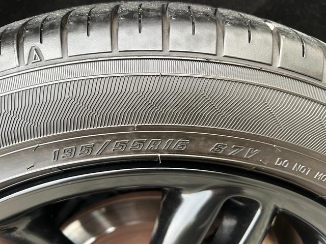 ＭＩＮＩ クーパー　プッシュスタート　ブラックルーフツートン　純正ＣＤプレイアー　オートエアコン　キーレス　ドライブレコーダー　黒色１７インチ純正アルミホイール　禁煙車（47枚目）