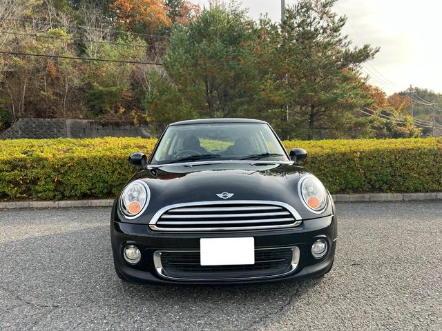 ＭＩＮＩ ワン　プッシュスタート　パナソニックナビ　地デジＴＶ　Ｂｌｕｅｔｏｏｔｈ　キーレス　１５インチ純正アルミホイール　禁煙車（5枚目）