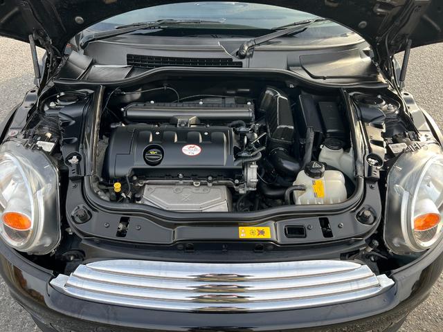 ＭＩＮＩ ワン　プッシュスタート　パナソニックナビ　地デジＴＶ　Ｂｌｕｅｔｏｏｔｈ　キーレス　１５インチ純正アルミホイール　禁煙車（44枚目）